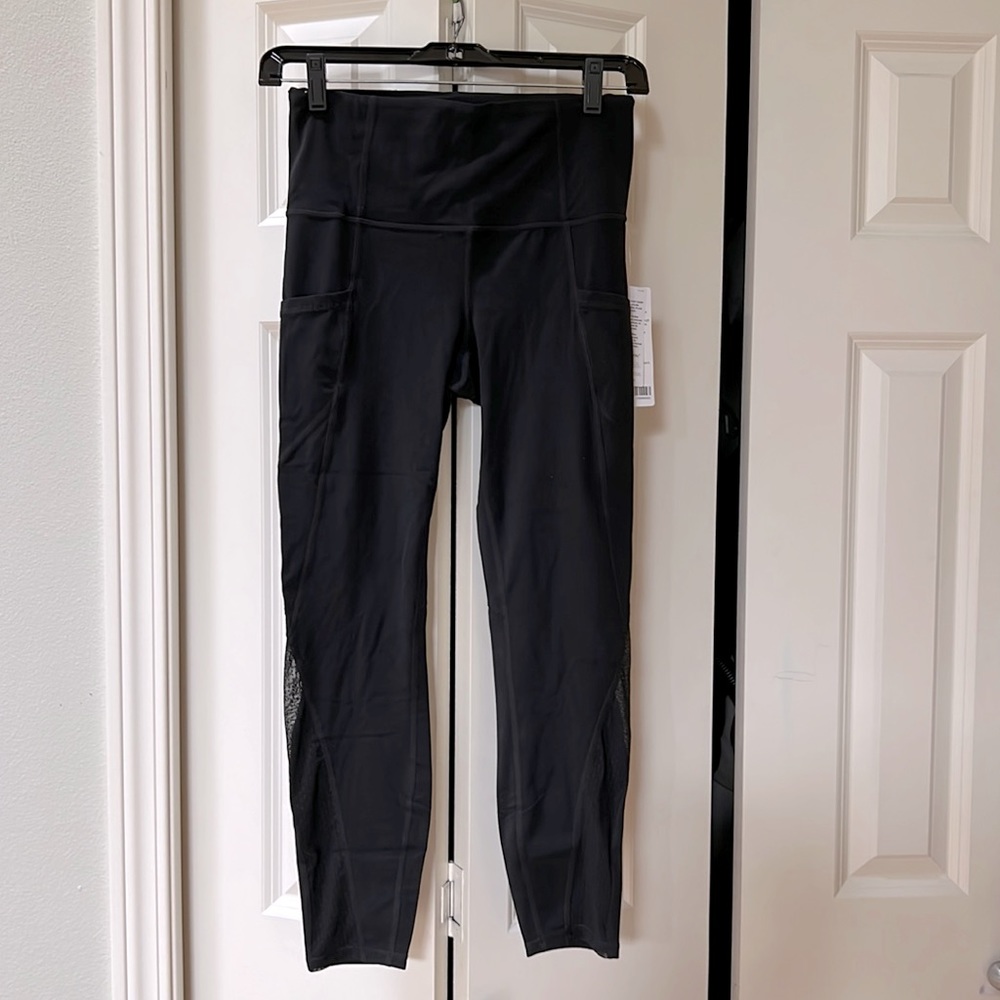 ATHLETA WORKOUT 7/8 LEGGINGS